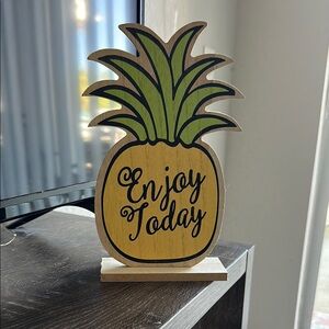 Pineapple Decor with 'Enjoy Today' Text